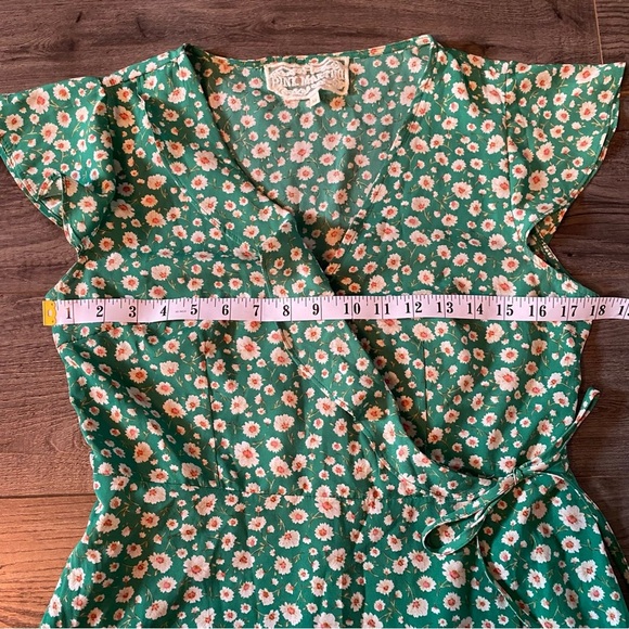 Pink Martini Dress green petite floral print ruffle sleeves faux wrap style - Picture 7 of 12
